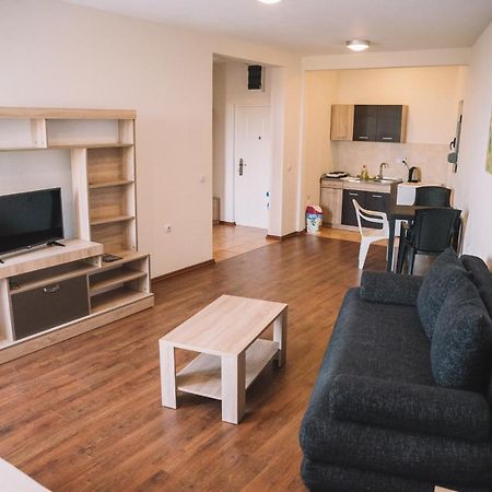 Art I Apartments ウルツィニ エクステリア 写真