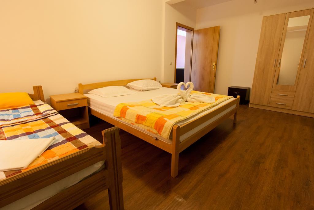 Art I Apartments ウルツィニ エクステリア 写真