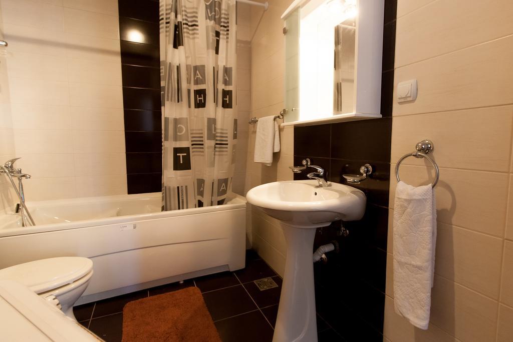 Art I Apartments ウルツィニ エクステリア 写真