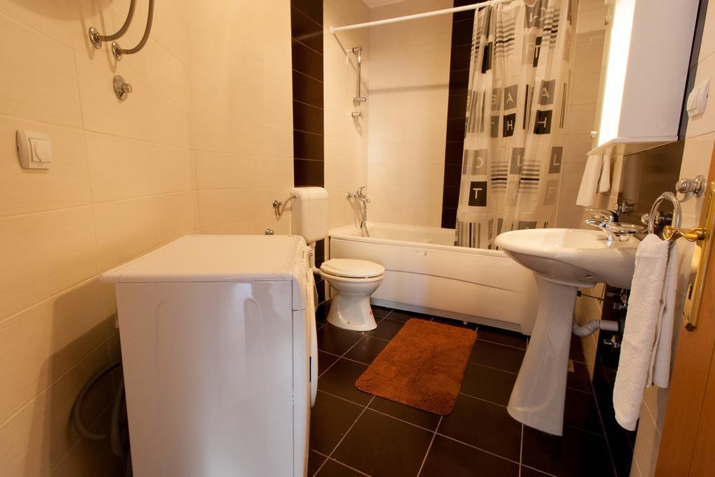 Art I Apartments ウルツィニ エクステリア 写真