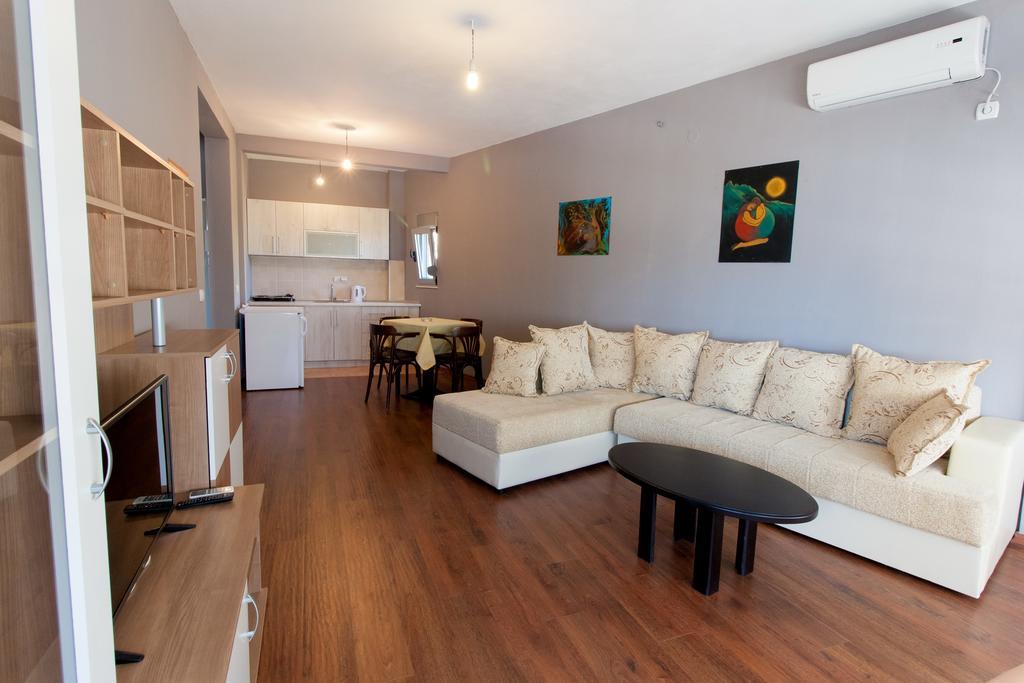 Art I Apartments ウルツィニ エクステリア 写真